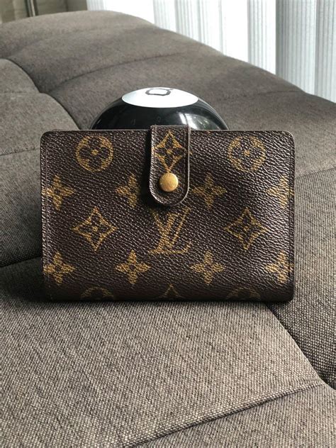 louis vuitton kiss lock wallet|louis vuitton key pouch monogram.